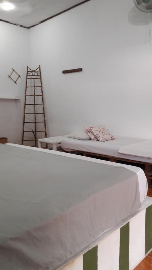Three Little Birds Homestay Джили Трауанган Екстериор снимка